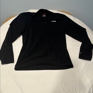 The North Face TKA 100 Fleece Quarter Zip Pullover Women’s Small Black